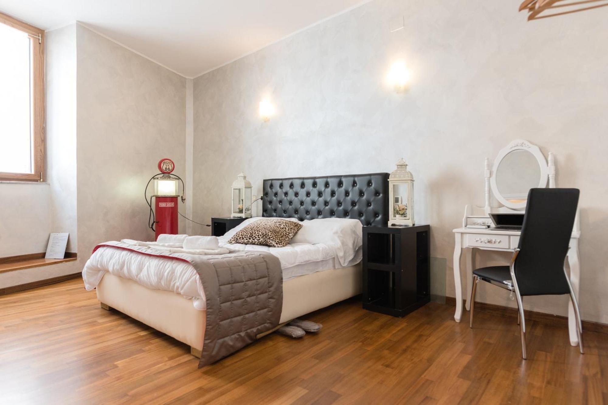 Prince'S Suite - Budget Rooms & Apt Piazza Del Popolo Rome Exterior photo